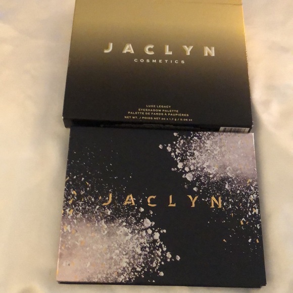 Jaclyn Cosmetics Luxe Legacy 20 Pan Eyeshadow Palette 34g NIB - Picture 4 of 11